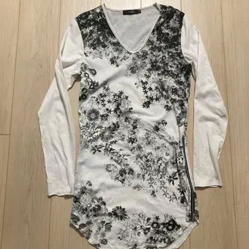 CIVAZIZE 시버라이즈 꽃무늬 긴팔 T셔츠 44