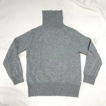 새상품급 ungrid 캐시미어 혼방 터틀 니트 F 사이즈