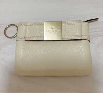 케이트 스페이드 아이보리 가죽 파우치