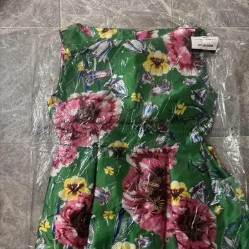 [ 새상품 ] 꽃무늬 슬리브리스 롱 원피스