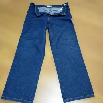 야마모토 간사이 다크 블루 스트레이트 레그 데님 팬츠