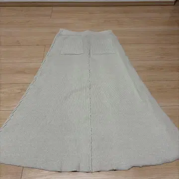 트렁크 에이트 니트 롱 스커트 플레어 프리 사이즈 베이지