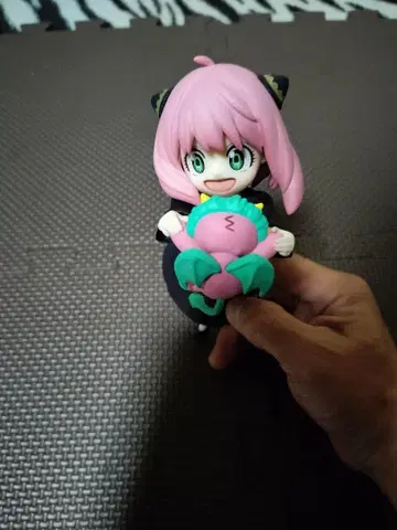 아냐 피규어 몬스터 포함