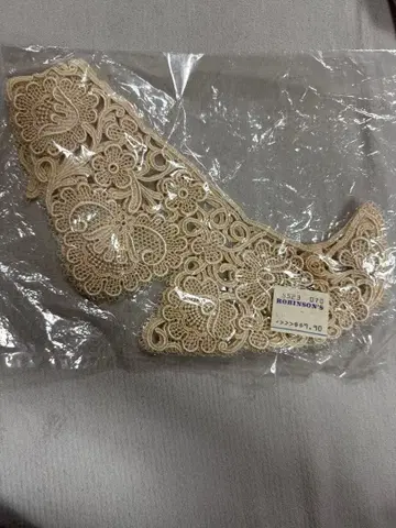 로빈슨 탈부착 카라 싱가포르