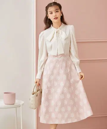 tocco 보타이 리본 포함 펄 단추 플라워 트위드 도킹 원피스