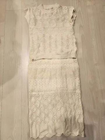 MAJESTIC LEGON 레이스 셋업 스커트