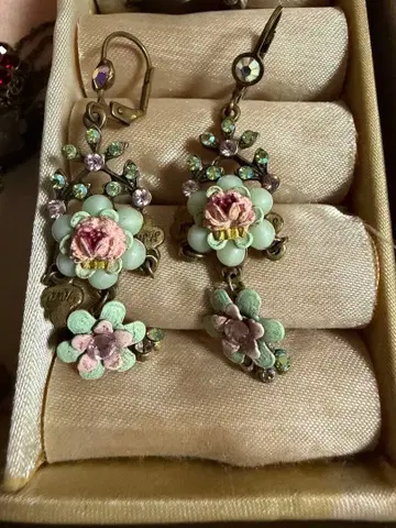 미하엘 네그린 빈티지 플라워 모티브 귀걸이