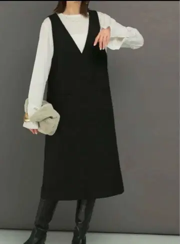 어반리서치 로쏘 블랙 오버롤 스커트 M