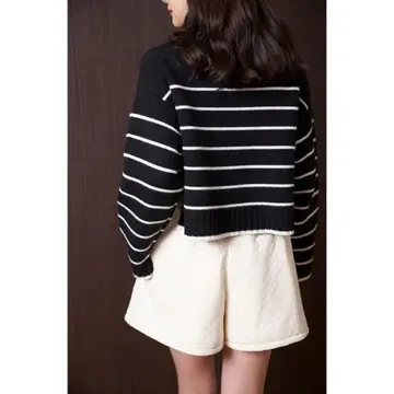 Her lip to Quilted Flare Bell Shorts