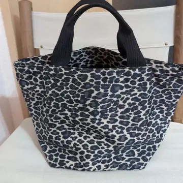 에르베샤 펠리에 팬서 M