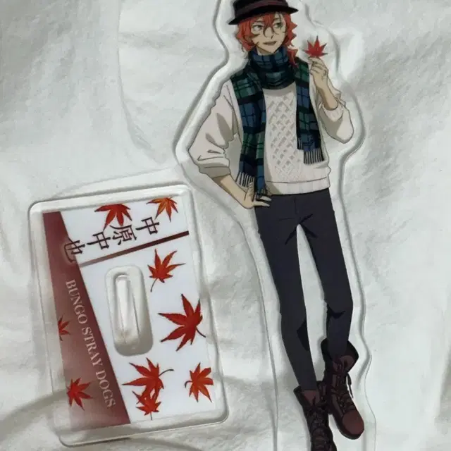 문스독 츄야 가을 낙엽 아크릴 스탠드