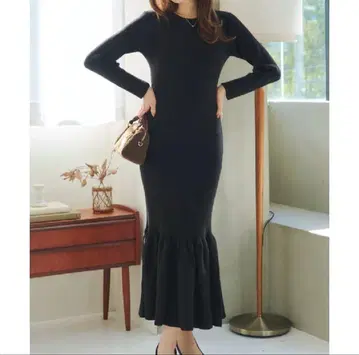 KOBE LETTUCE 머메이드 리브 니트 원피스