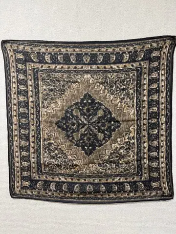 [ SHIPS 별주 ] Bleck: 페이즐리 반다나