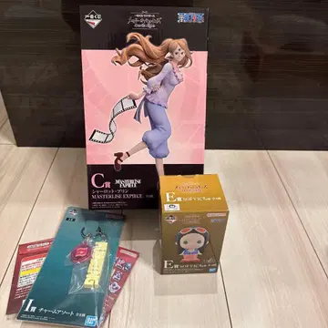 제일복권 원피스 메모리 오브 히로인즈 C상 샬롯 푸딩 덤 포함