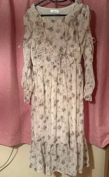 melume 핀턱 프릴 꽃무늬 원피스