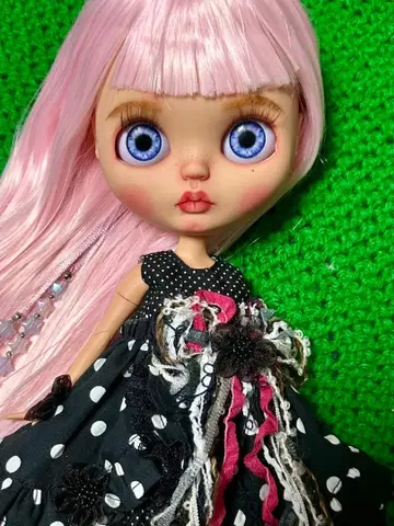 커스텀 브라이스 아이시돌 복숭아