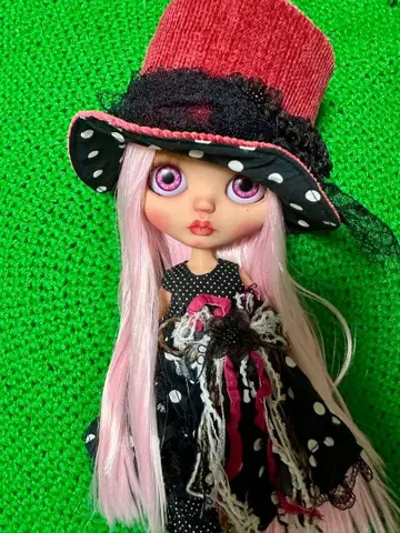 커스텀 브라이스 아이시돌 복숭아