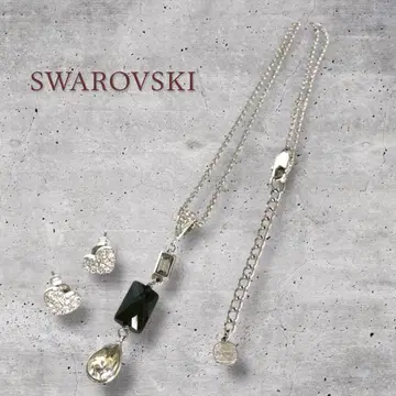 새상품급 SWAROVSKI 스와로브스키 목걸이 여성용 브랜드