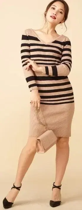 ROYAL PARTY [ V넥 니트 원피스 ]