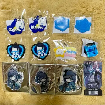 Ado 요다카 회장 한정판 가챠 아크릴 키링