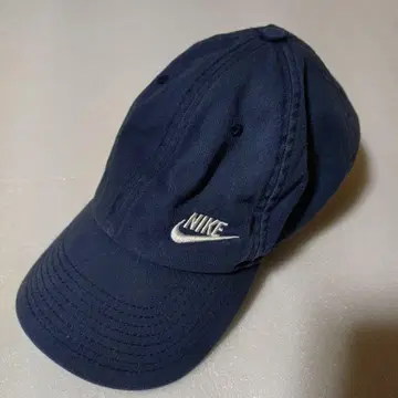 Nike 네이비 야구 모자