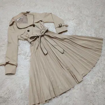 tocco closet 베이지 트렌치코트