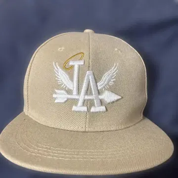 LA 로고 베이지 캡