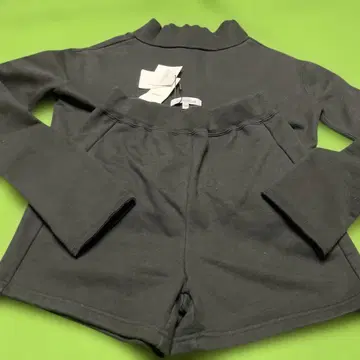 moussy 하프 팬츠 블랙 미사용 새상품 택 포함