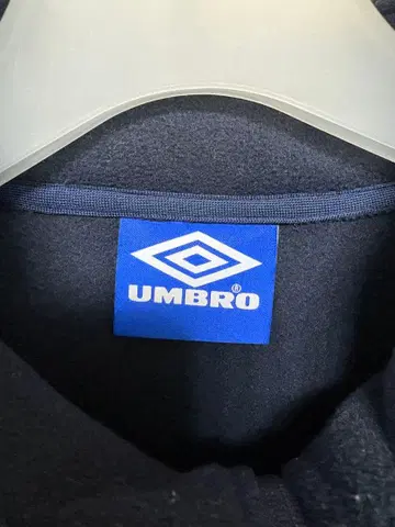 [별주] UMBRO x DOORS FLEECE JACKET