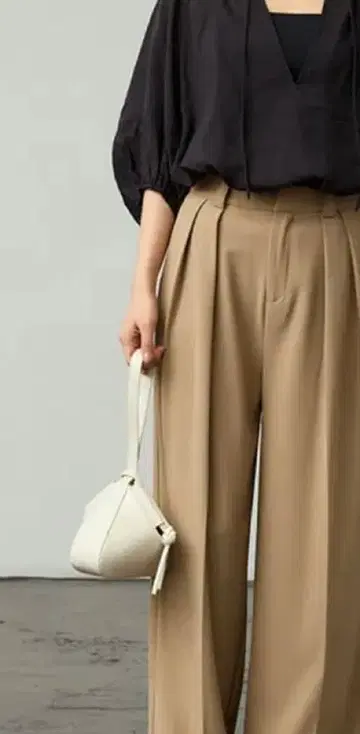 fifth 콜론 백 화이트 미사용 새상품