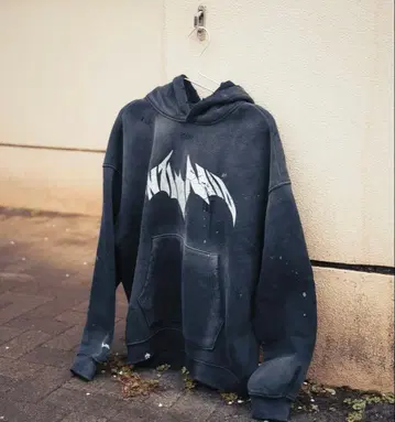 antimid bat logo foodie