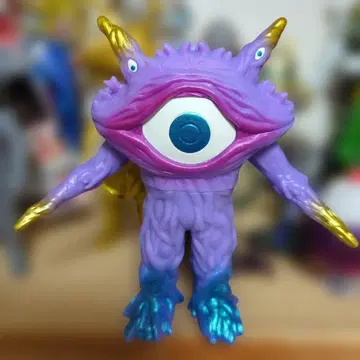 돈키호테 한정판 KAIJU COLORS 간Q 단품