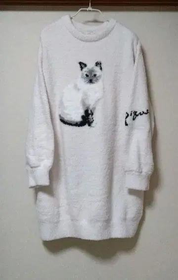 젤라또피케 고양이 패턴 룸 원피스