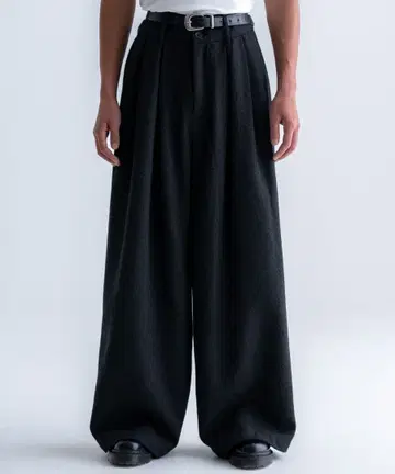 SINSS Tweed three tuck wide slacks