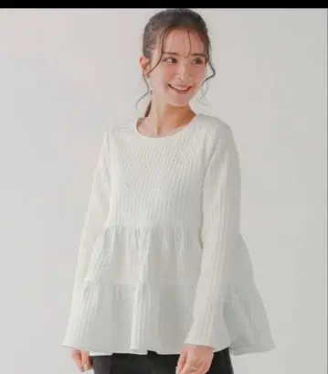 fitmore 하운드투스 체크 자카드 티어드 상의 화이트