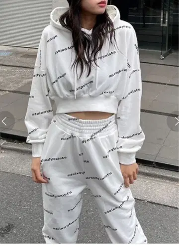 ENVYM 맨투맨 셋업 올 로고