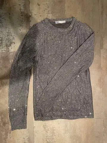 ZARA 스팽글 스웨터