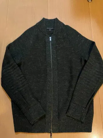 [ 새상품급 ] 바나나리퍼블릭 남성용 가디건풍 점퍼 모스그린