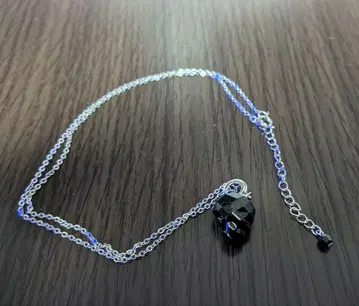 스와로브스키 크리스탈 스컬 목걸이