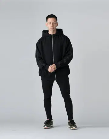 택 포함 미사용 새상품 CRONOS 블랙 풀 집업 후드티 M 사이즈