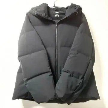 유니클로 심리스 다운 여성용 L 블랙