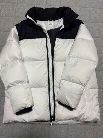 GAP 다운 자켓 화이트 네이비