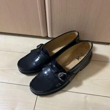 NOAH Buckle Loafer Black
