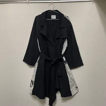 [ 트렌치코트 ] news paper 패턴