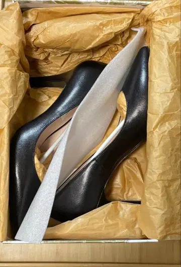 S EVEN TWELVE THIRTY 가죽 스틸레토 하이힐