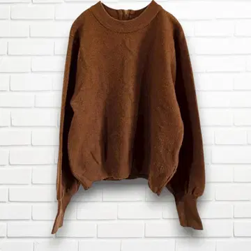 로페피크닉 상의 리락쿠마 38 브라운 무지 척 퍼프 슬리브