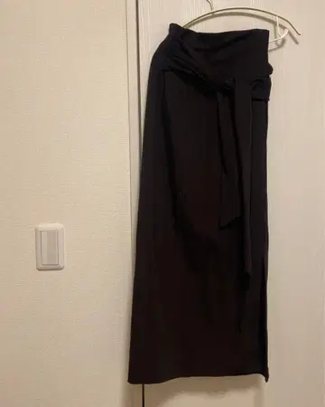 COCO DEAL 슬릿 하이웨스트 펜슬 스커트