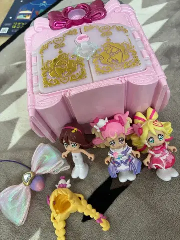 프리큐어 피규어 세트 반다이 옷 갈아입기 프리큐어