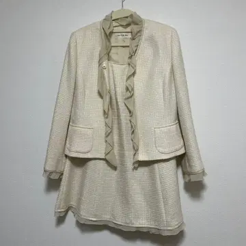 STYLE ME 프릴 포함 아이보리 셋업