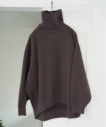 [새상품급] FREAK'S STORE 헤비웨이트 터틀넥 맨투맨